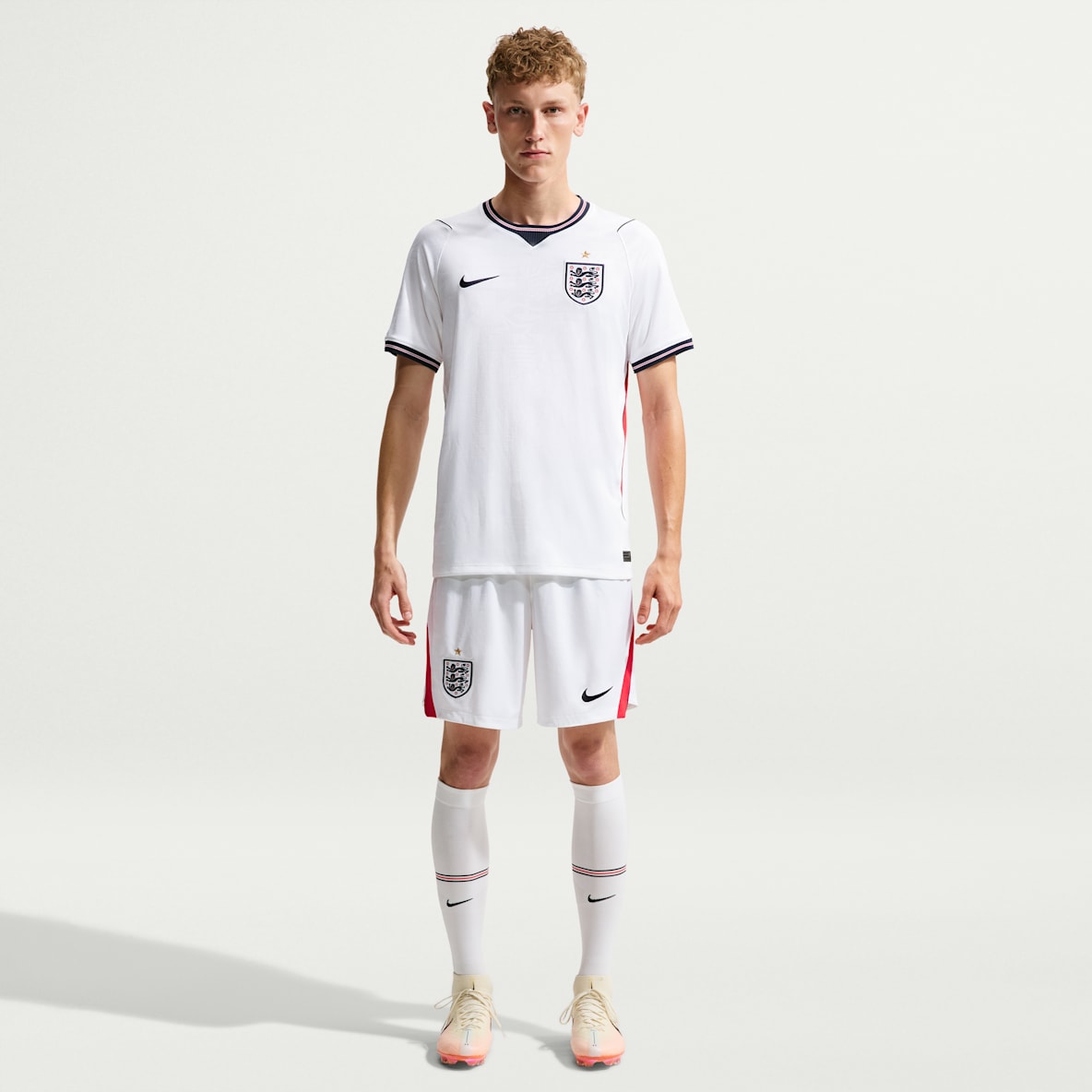 England. Nike SG